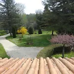 La Madriguera Bed & Breakfast Gardes-le-Pontaroux